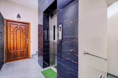 FabHotel Home Tree Service Apartment I