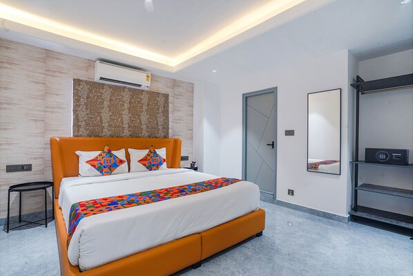Premium Room | 1 bedroom, Egyptian cotton sheets, premium bedding, in-room safe