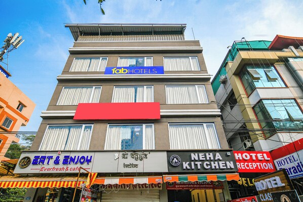 Exterior - Fabhotel Classic Inn (Indore)