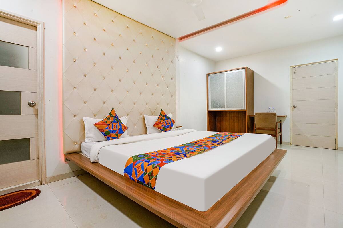 Habitación de lujo | Sábanas de algodón egipcio y ropa de cama de alta calidad