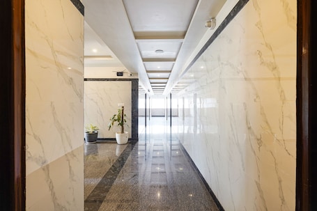 Lobby. FabHotel Mayuri Residency I Bangalore