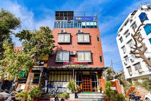 Exterior - Fabhotel Ambika Chirwa House (Udaipur)