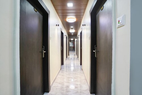 Fabexpress Gulshan Grand