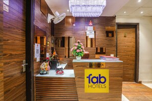 Reception - Fabexpress City Heart (New Delhi)