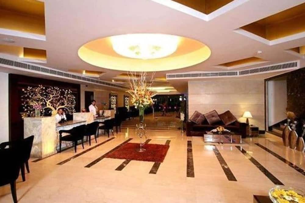 Fabhotel Prime B City Mark
