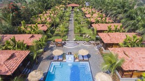 Exterior - Little Cove Nature Resort (Nashik)