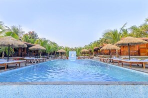 Exterior - Little Cove Nature Resort (Nashik)