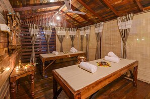 Spa - Little Cove Nature Resort (Nashik)
