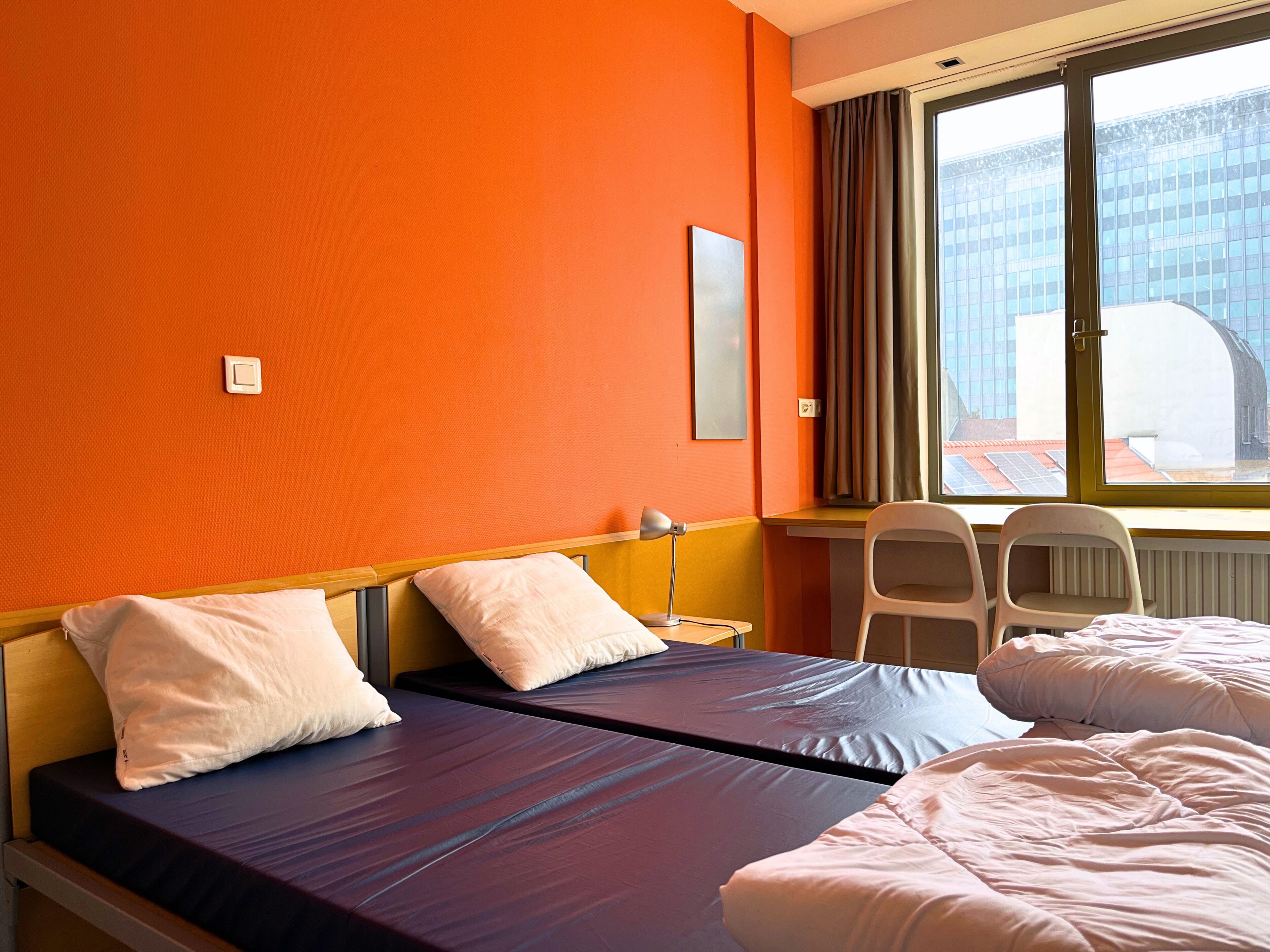 Habitación estándar con 1 cama doble o 2 individuales | Sistema de insonorización, wifi gratis, ropa de cama