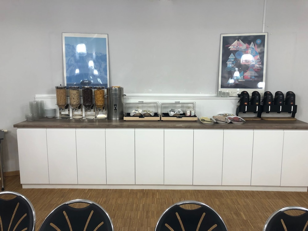 Youth Hostel Van Gogh (Chab) by null