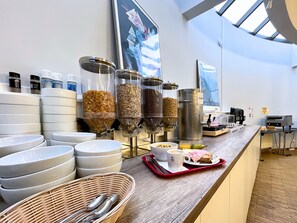 Déjeuner continental gratuit tous les jours