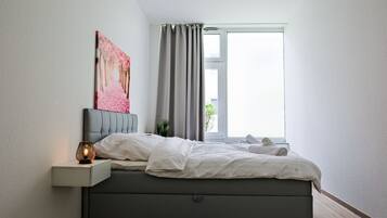 2 makuuhuonetta, Wi-Fi, vuodevaatteet