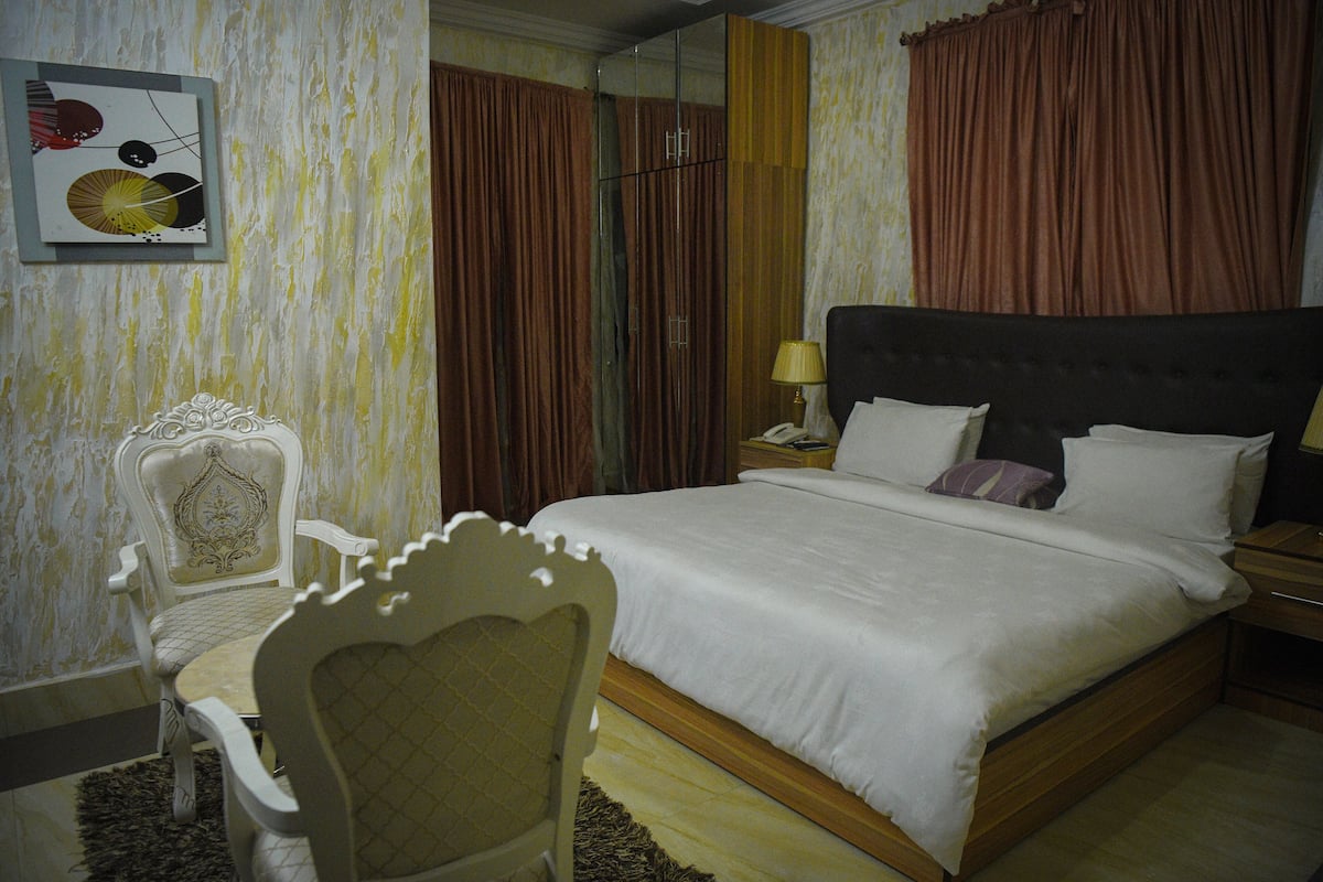 1 bedroom, individually decorated, individually furnished, free WiFi