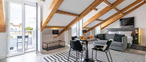 Deluxe-Studio | 1 Schlafzimmer, Zimmersafe, individuell dekoriert