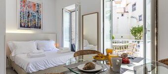 Portas do Céu Apartments