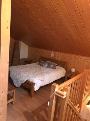 2 Schlafzimmer, Bügeleisen/Bügelbrett, Reisekinderbett, WLAN