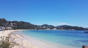 ビーチの近く
