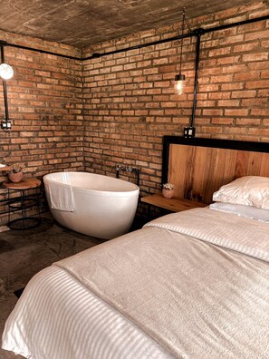 Egyptian cotton sheets, premium bedding, Select Comfort beds, minibar - Monte Sião Château (Urubici)