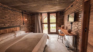 Suíte estúdio standard, 1 cama Queen, vista para a montanha | 1 quarto, roupas de cama de algodão egípcio, roupas de cama premium