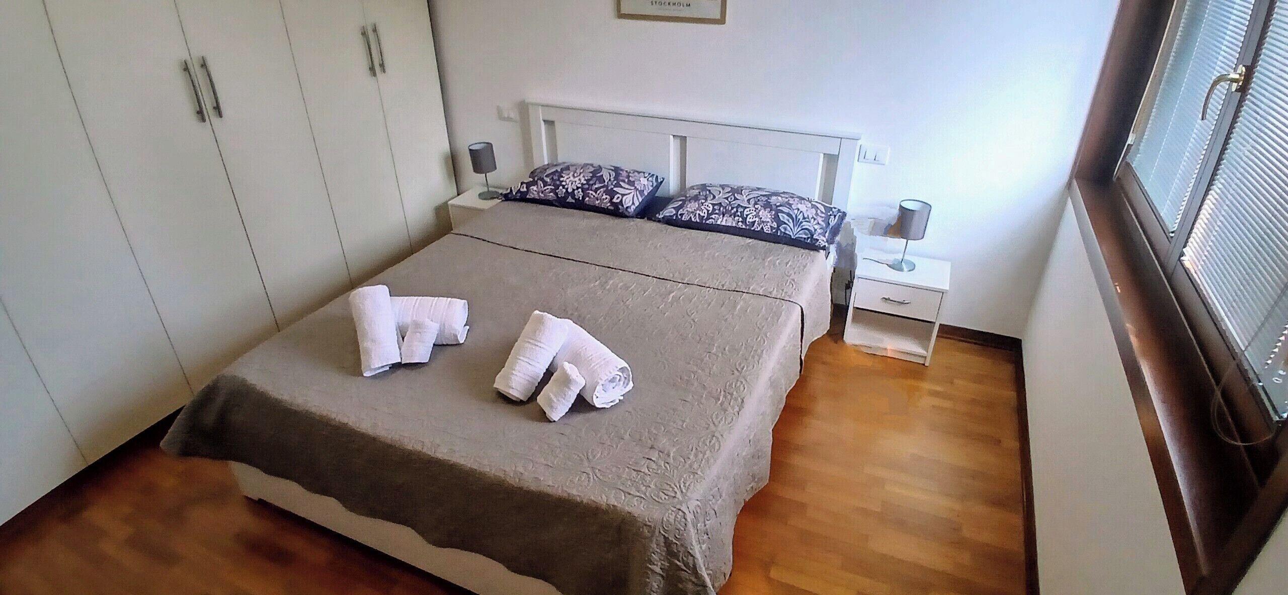 1 camera, una scrivania, ferro/asse da stiro, Wi-Fi gratuito
