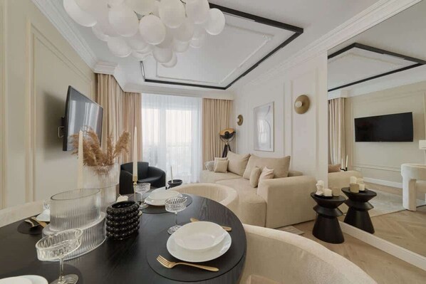 TV - Luxurious Beige Apartment | 13th floor | Wrocław (Wroclaw)