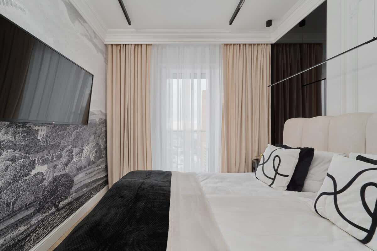 1 slaapkamer, een strijkplank/strijkijzer, wifi, beddengoed