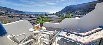 Ferienwohnung Aurora in Giniginamar, Meerblick, Gemeinschaftspool