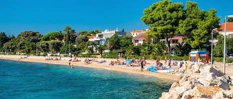 Appartement, 2 chambres, balcon, vue jardin | Plage