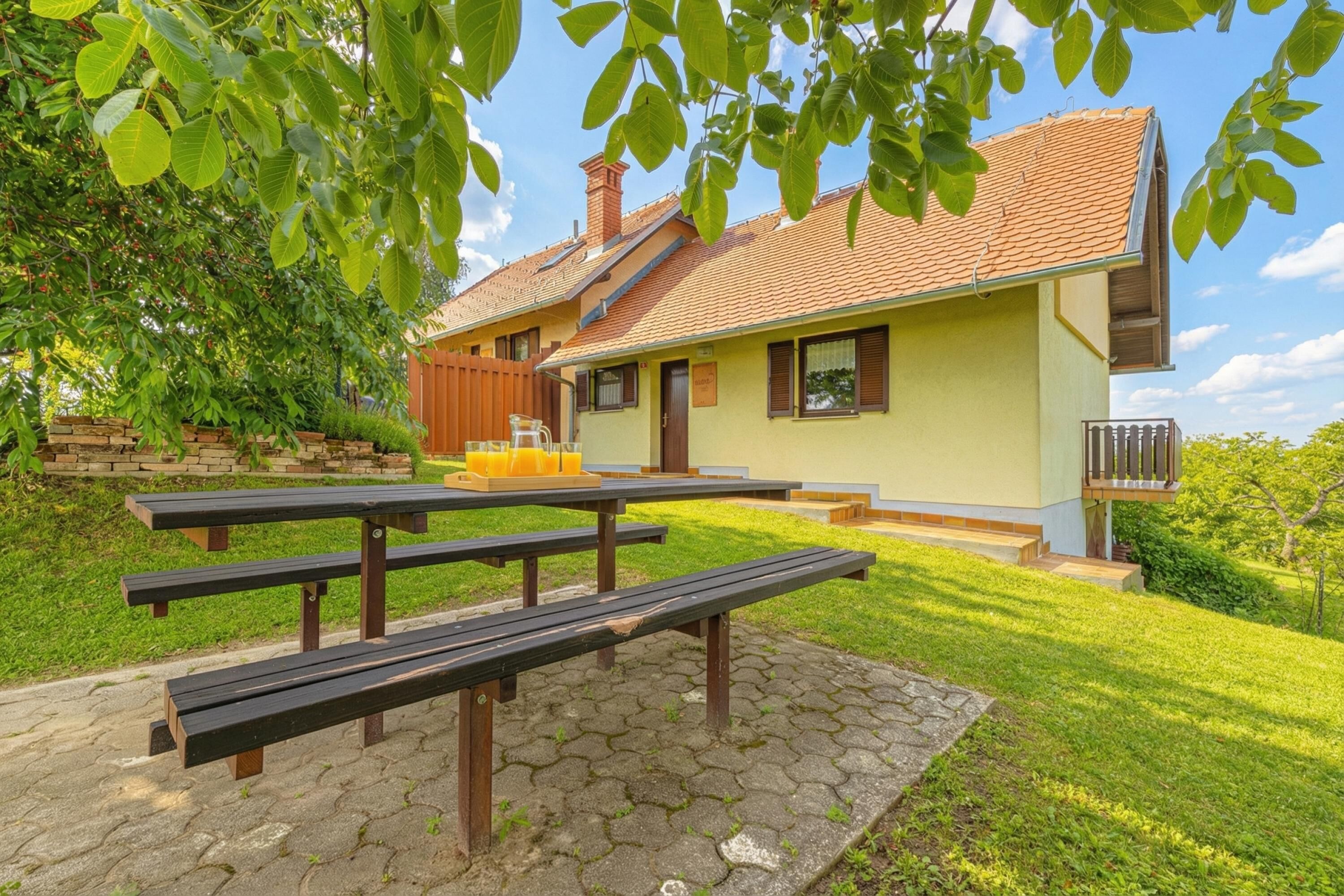 Family House, Multiple Bedrooms, Mountainside (Wellness Vineyard Cottage Boris) | Outdoor dining
