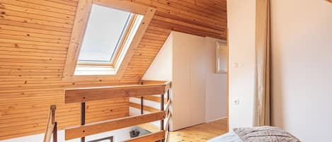 บ้านพักสำหรับครอบครัว, หลายห้องนอน, ติดภูเขา (Wellness Vineyard Cottage Marijan) | 3 ห้องนอน, เตารีด/โต๊ะรีดผ้า, Wi-Fi ฟรี, ผ้าปูที่นอน
