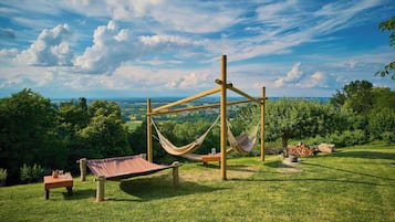 Nhà dành cho gia đình, nhiều phòng ngủ, cạnh núi (Wellness Vineyard Cottage Marijan) | Ngoại thất