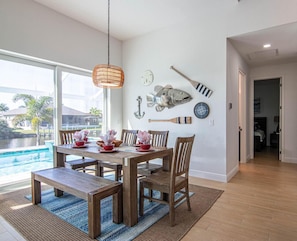 Dining - Luxury Waterfront 4BR Home w/ Pool & Hot Tub (Cape Coral)