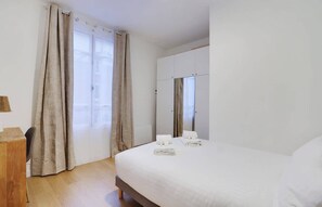 2 Schlafzimmer, Bügeleisen/Bügelbrett, Reisekinderbett, WLAN