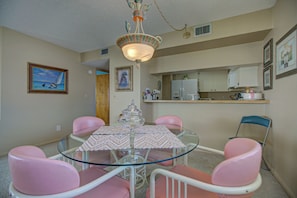 Apartment (2 Bedrooms) | Property amenity