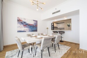 Dining - LUX The JBR Beach Sea View Suite (Dubai)
