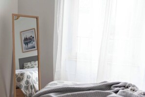 1 habitación, cuna de viaje, wifi y ropa de cama 