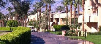 COACHELLA 2nd w/e 2024 - 1BR Premium Villa Westin Mission Hills Villa - sleeps 4