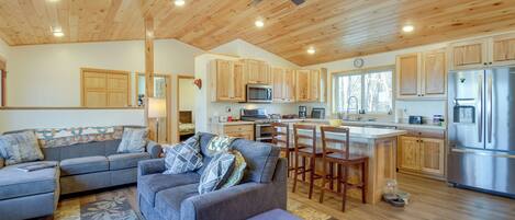 House (3 Bedrooms) | Front of property