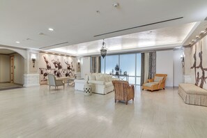 Apartment (3 Bedrooms) | Interior - Beachfront Galveston Getaway w/ Gulf Views! (Galveston)