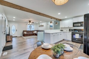 Nhà (3 Bedrooms) | Nội thất
