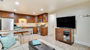 Apartment (1 Bedroom) | Front of property - Modern Lehi Apartment: 2 Mi to Thanksgiving Point (Lehi)