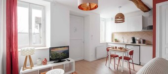 Agréable Studio Cosy Entièrement Rénové