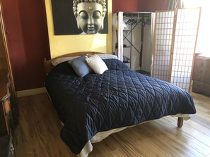 2 Schlafzimmer, Schreibtisch, Bügeleisen/Bügelbrett, kostenloses WLAN