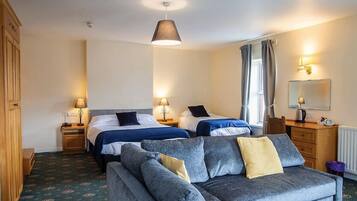 Double or Twin Room | Hypo-allergenic bedding, individually decorated, individually furnished