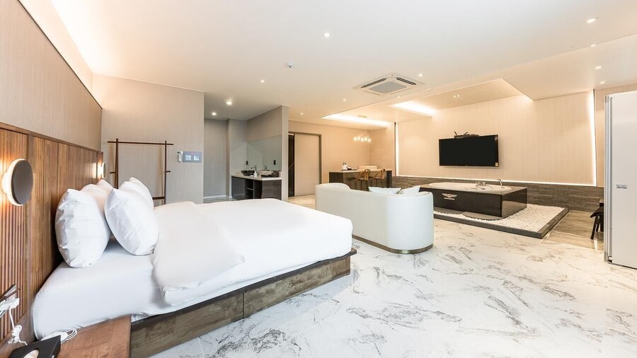 Gyeongju H Avenue Hotel Bulguksa