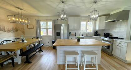 Fall 2 nt min Serene home heated pool close to wine trail large fenced yard