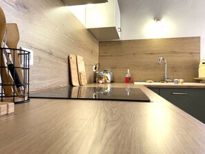 Fridge, microwave, oven, stovetop - Esprit Bohème (Fayence)