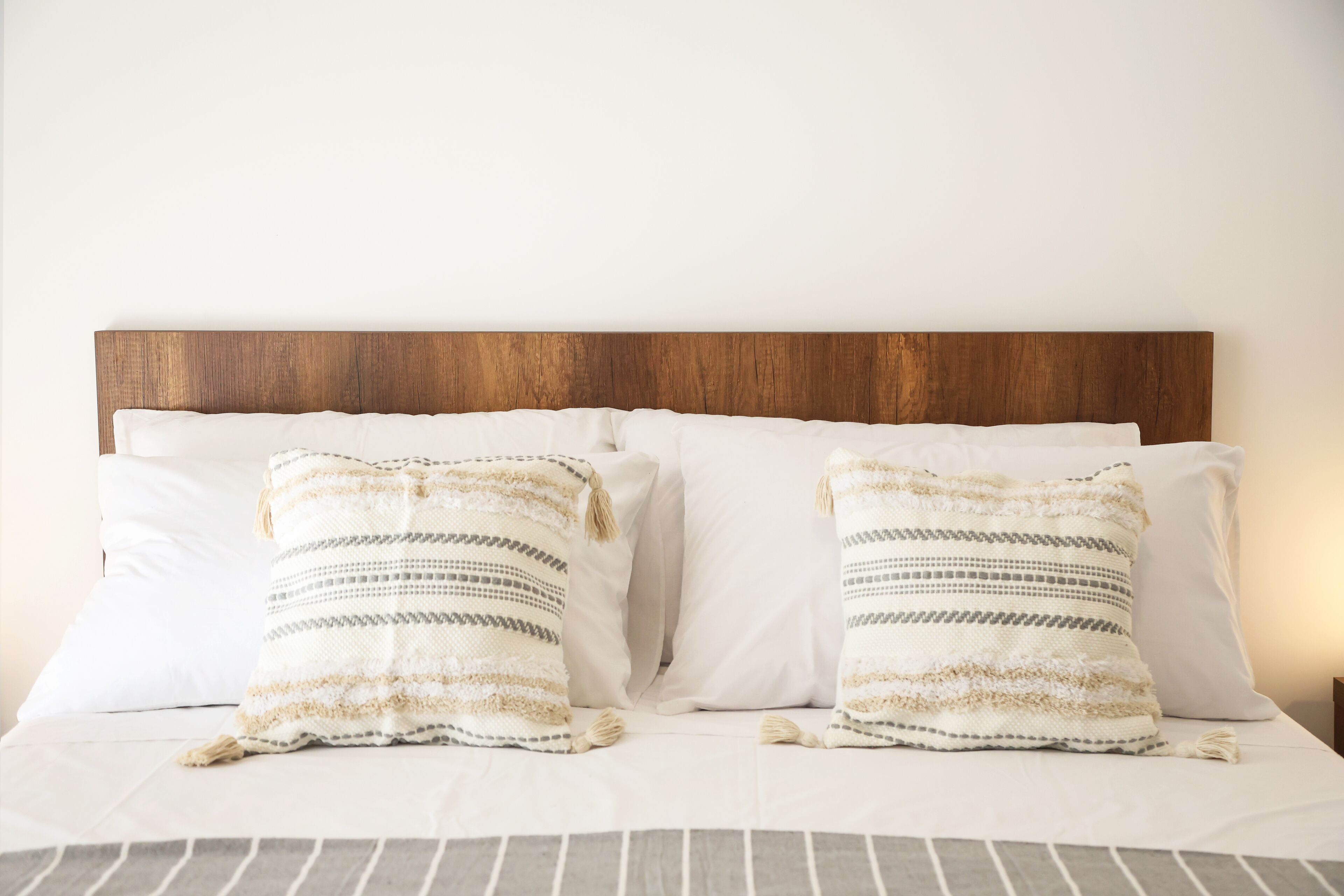 Deluxe-Zimmer, 1 Schlafzimmer, Gartenblick | Allergikerbettwaren, Daunenbettdecken, Schreibtisch