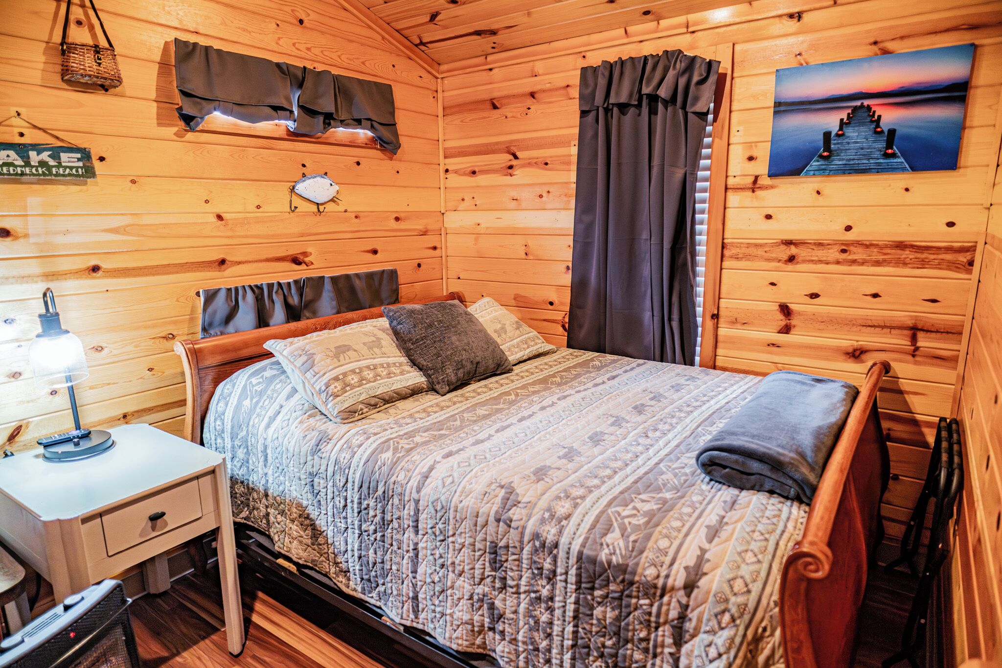 2 dormitoris, un bressol de viatge, wifi gratuïta i roba de llit 