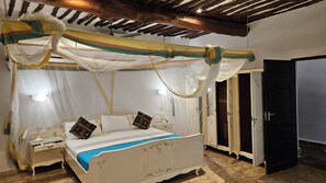 7 bedrooms, WiFi